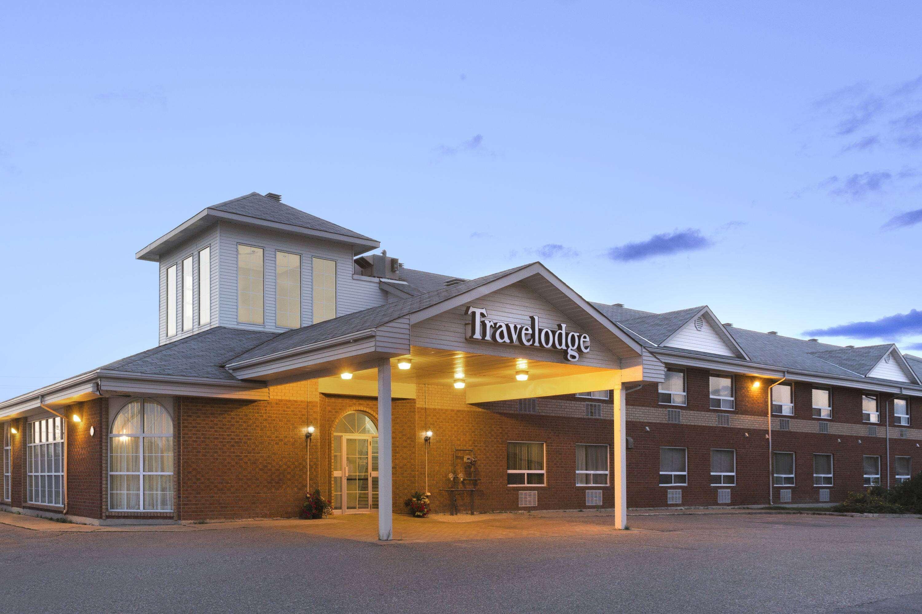 Travelodge By Wyndham Timmins Eksteriør billede